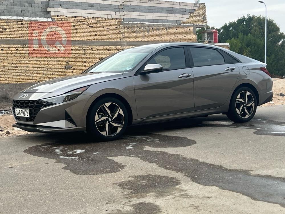 هیوندای ئەلەنترا